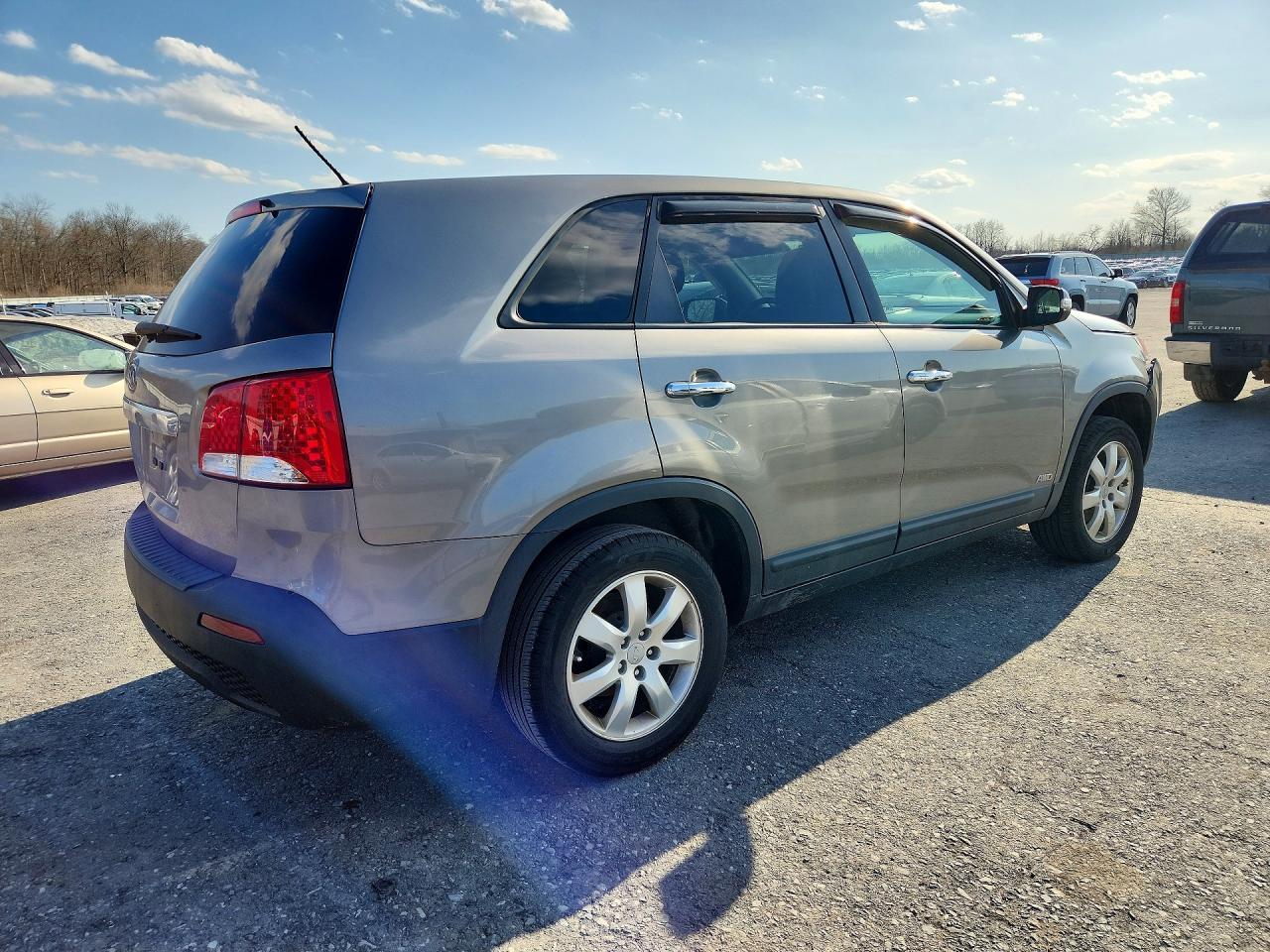 2012 KIA SORENTO