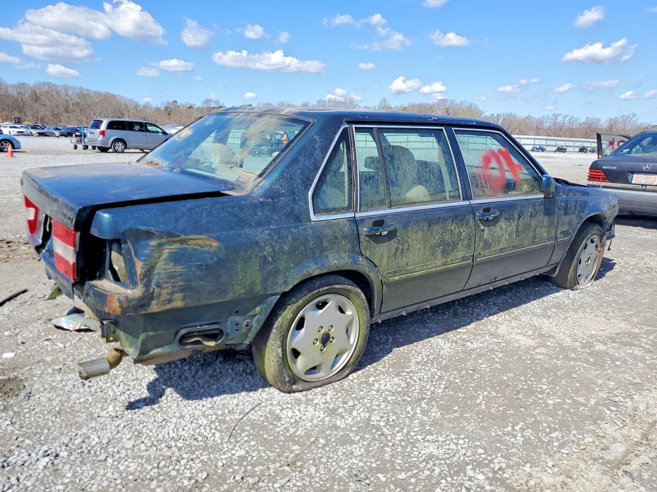 1996 VOLVO 960