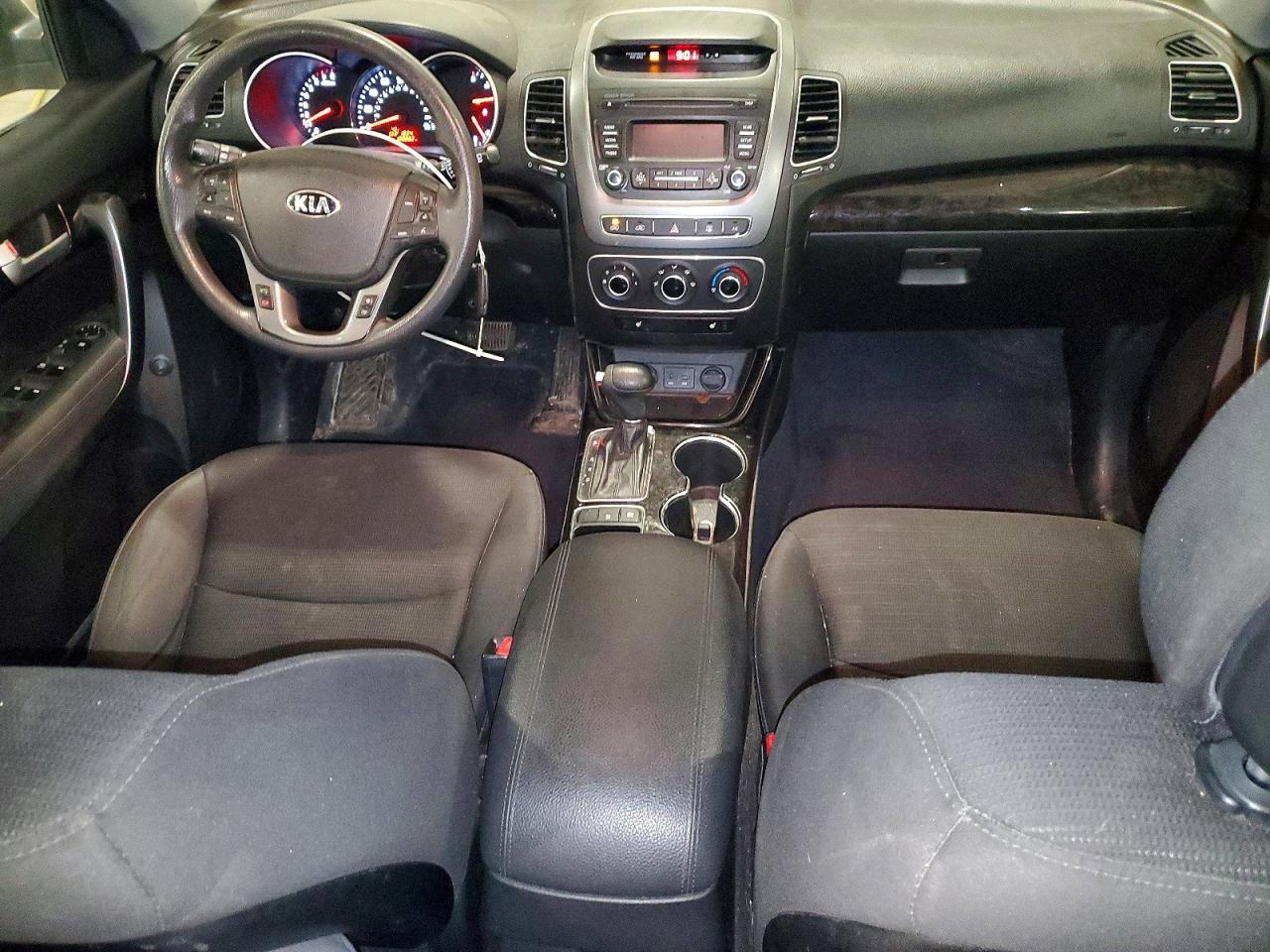 2015 KIA SORENTO