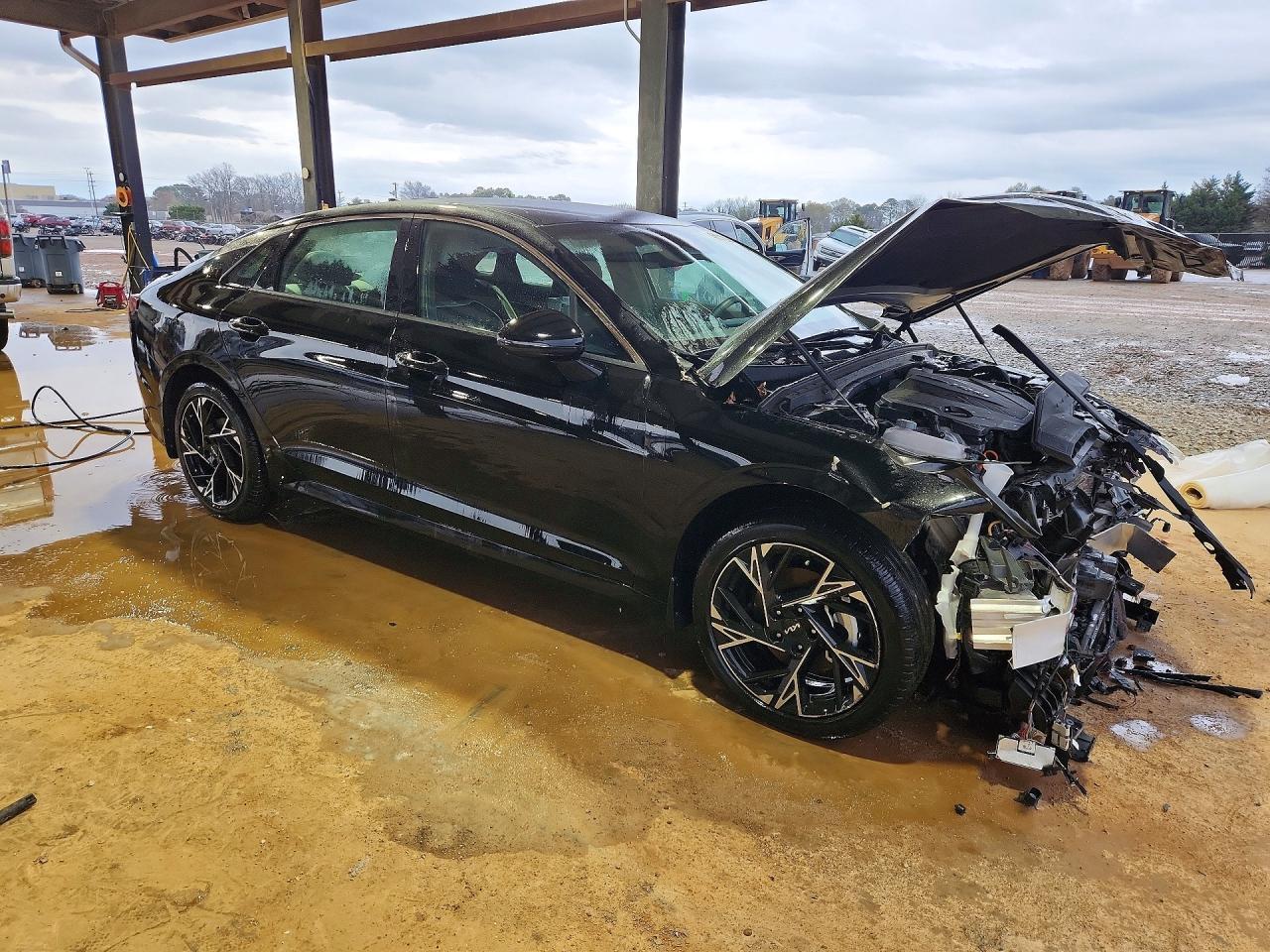 2025 KIA K5