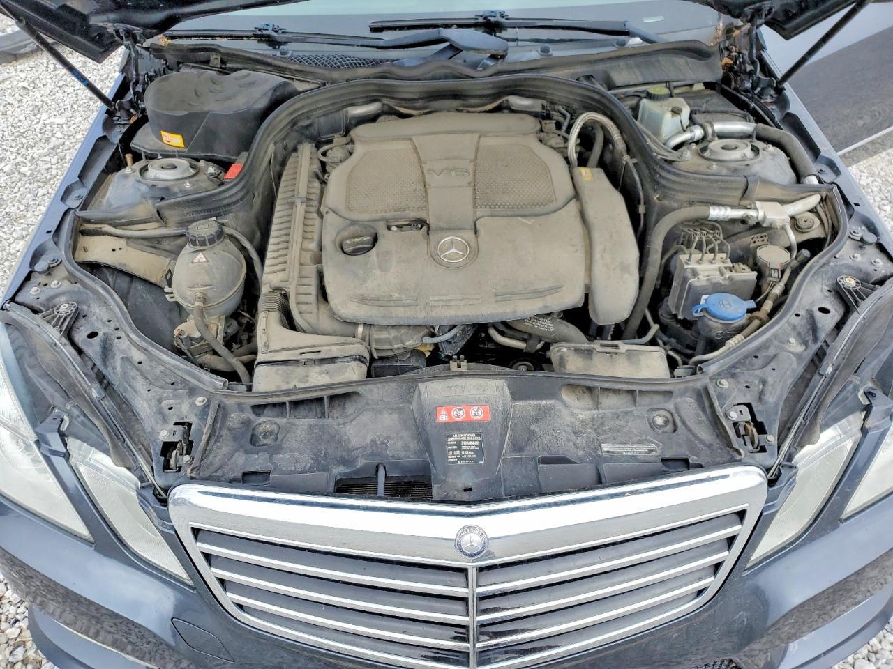 2013 MERCEDES-BENZ E-Class
