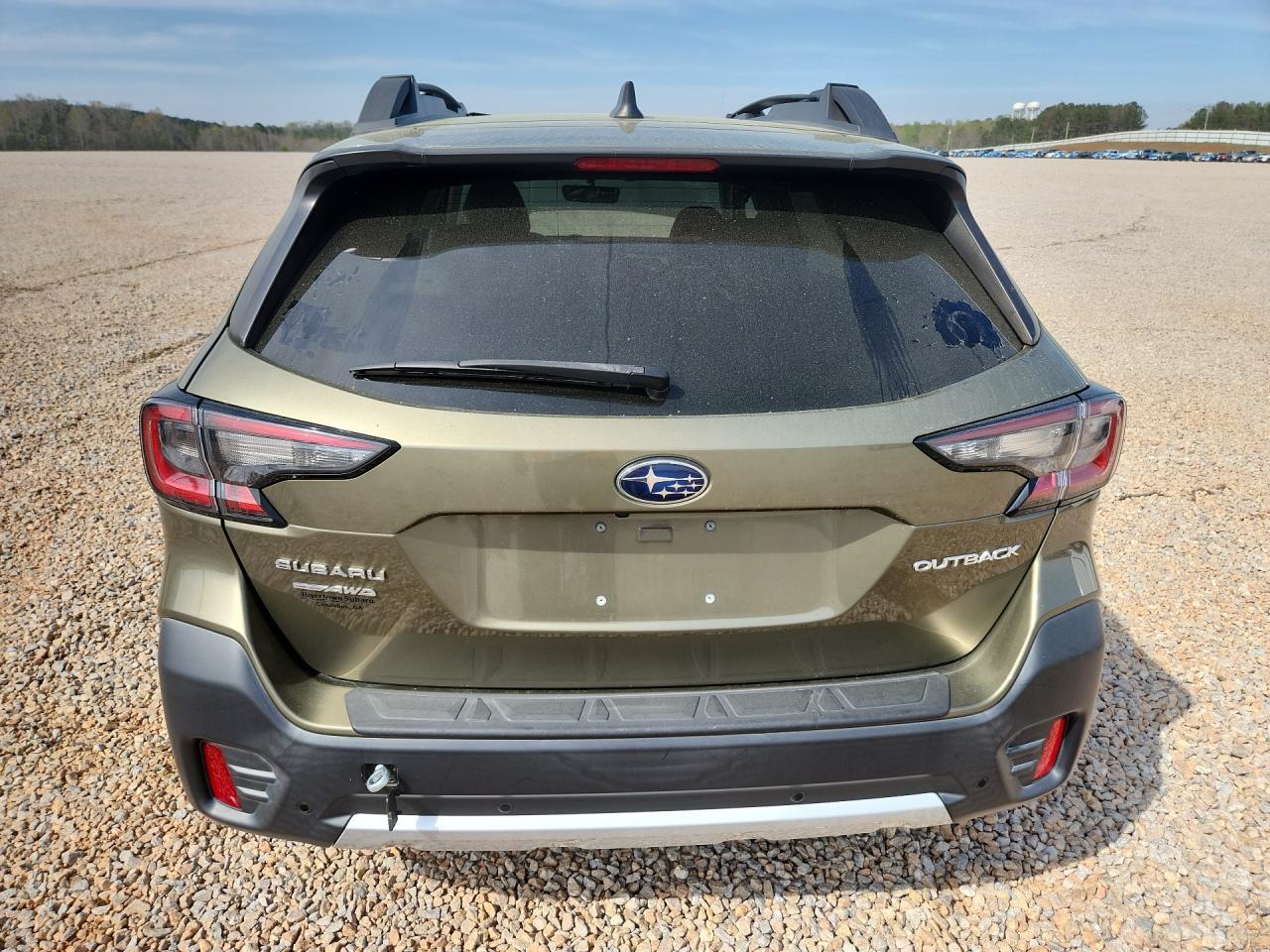 2021 SUBARU Outback