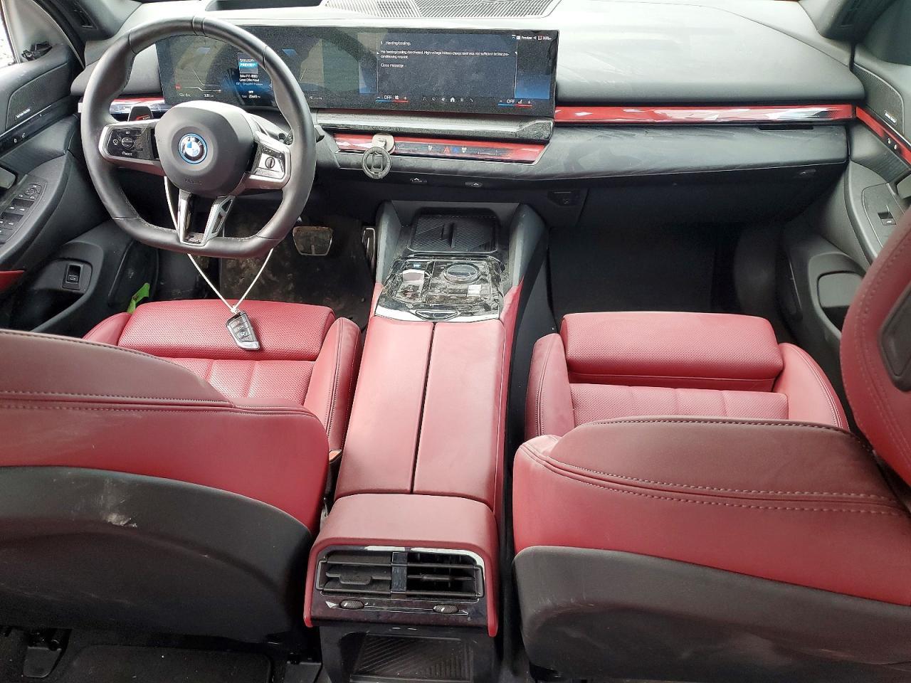2024 BMW i5