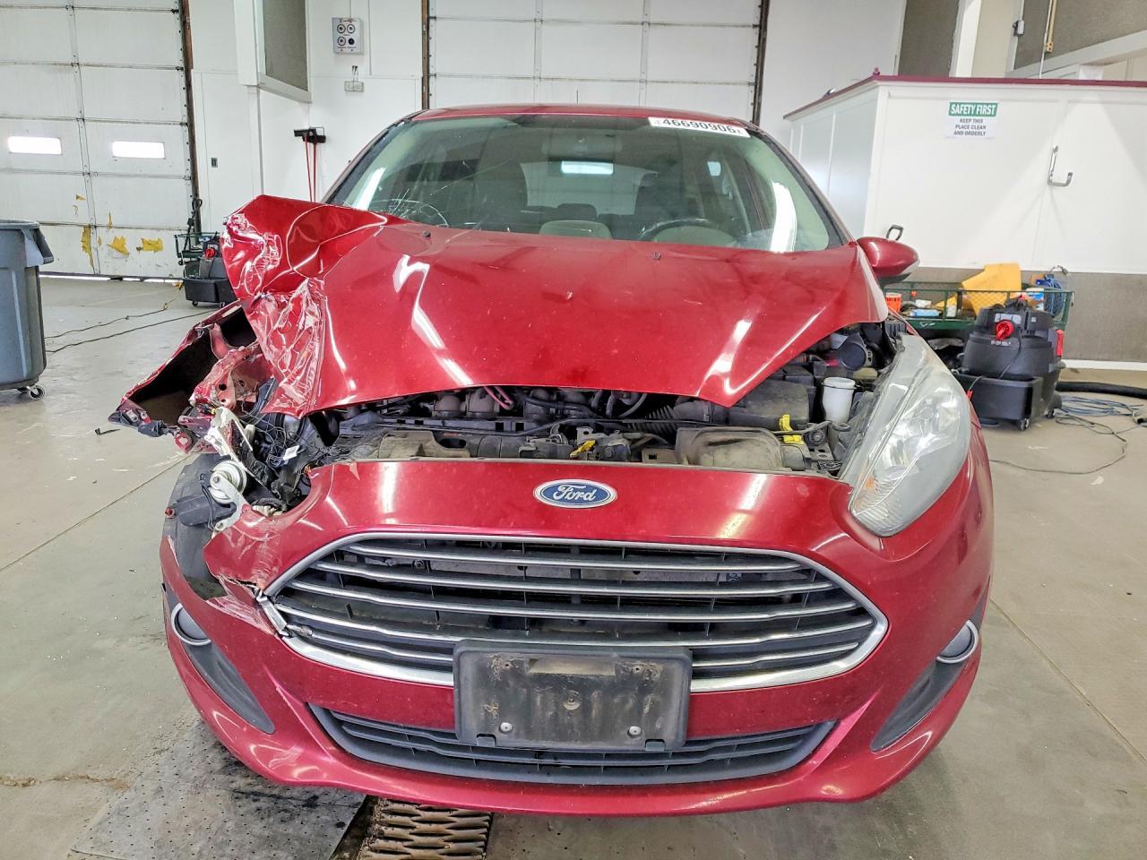 2016 FORD Fiesta