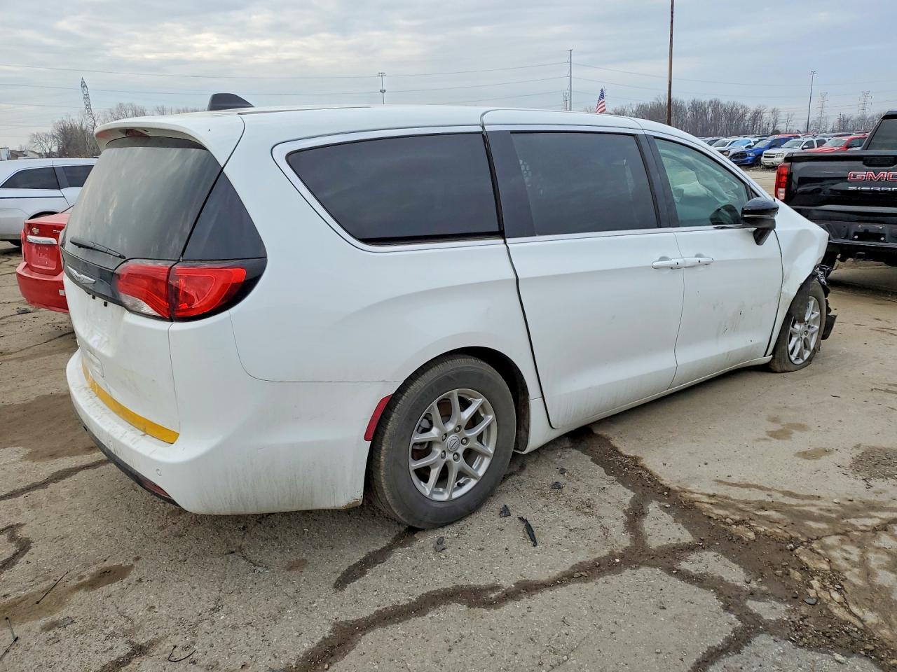 2025 CHRYSLER G Voyager