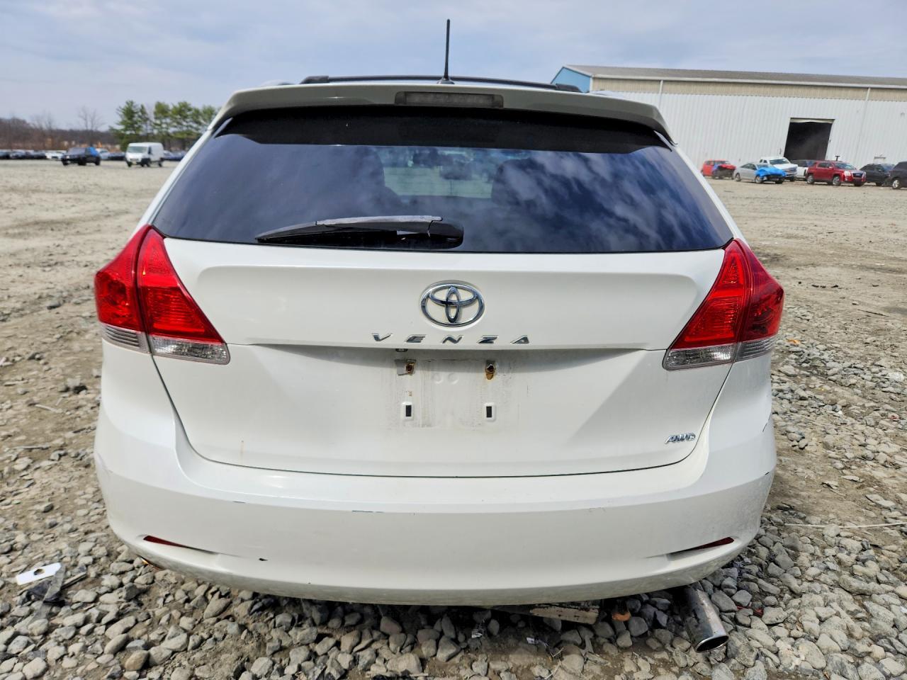 2010 TOYOTA VENZA