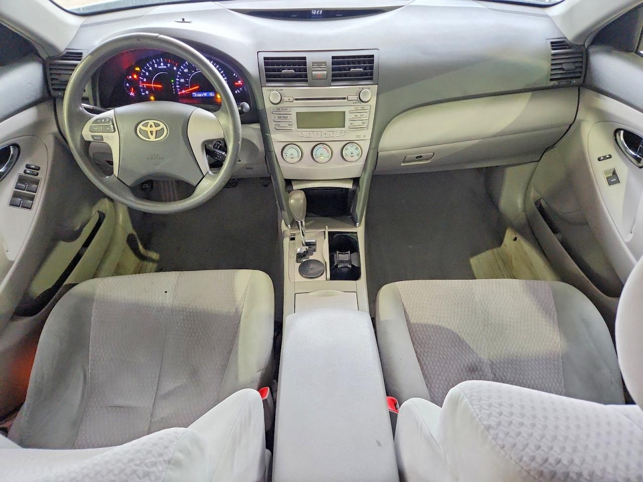 2011 TOYOTA CAMRY