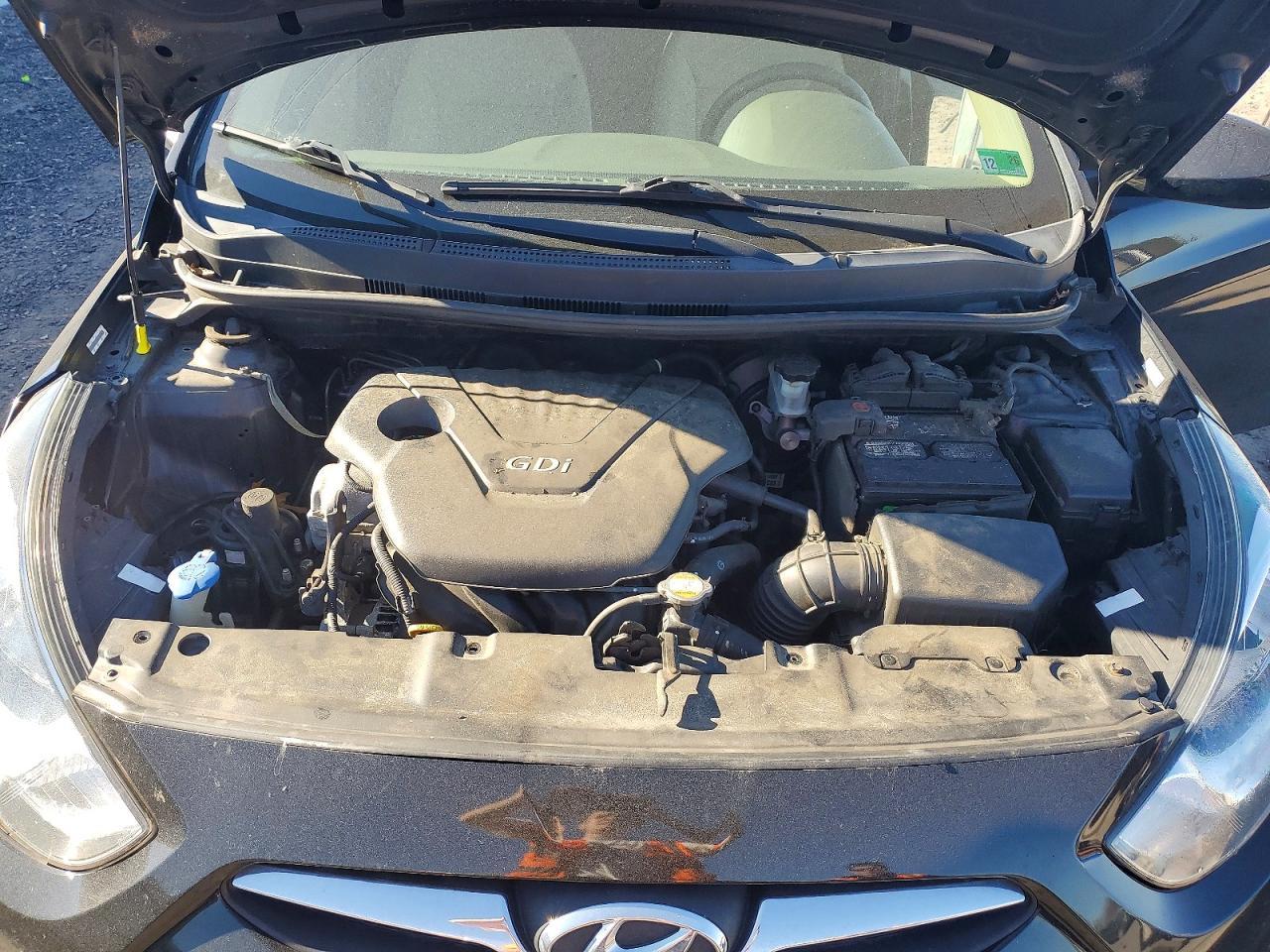 2012 HYUNDAI ACCENT