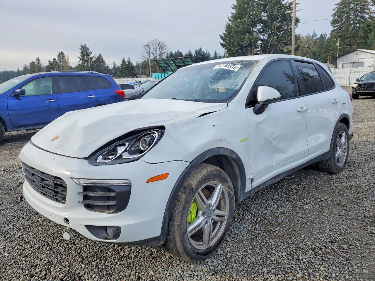 2016 PORSCHE CAYENNE