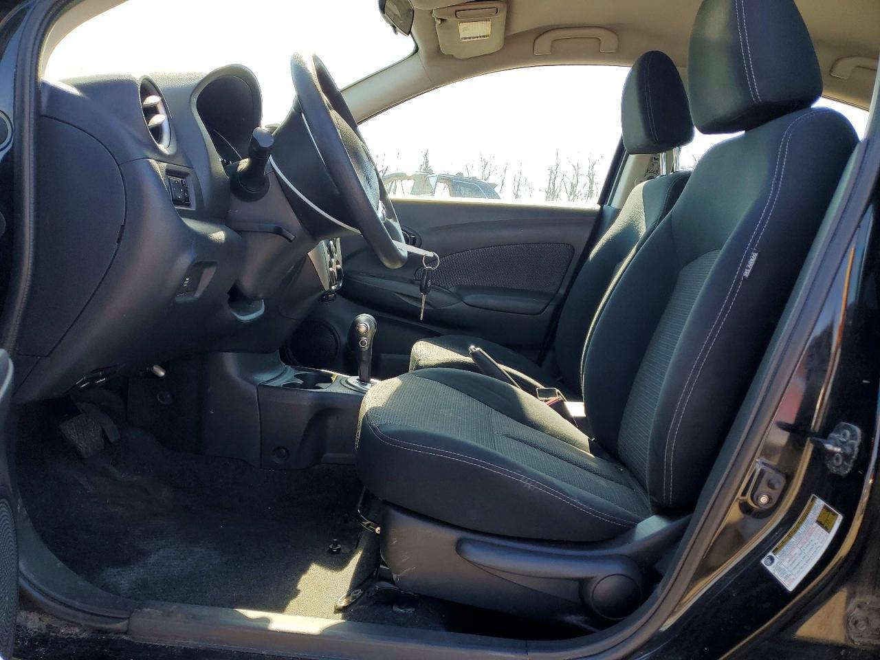 2015 NISSAN VERSA