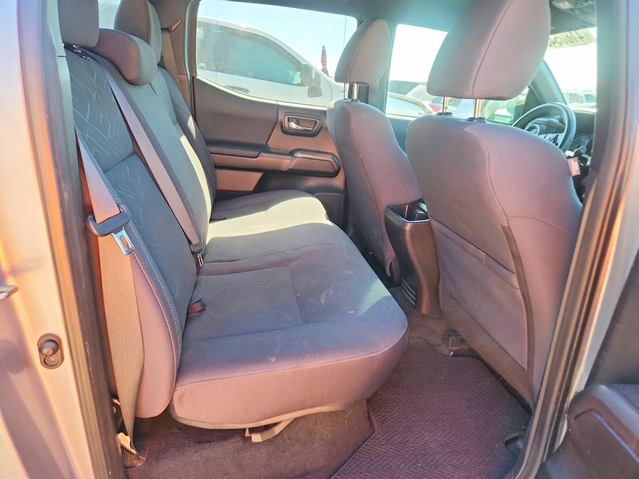2016 TOYOTA TACOMA