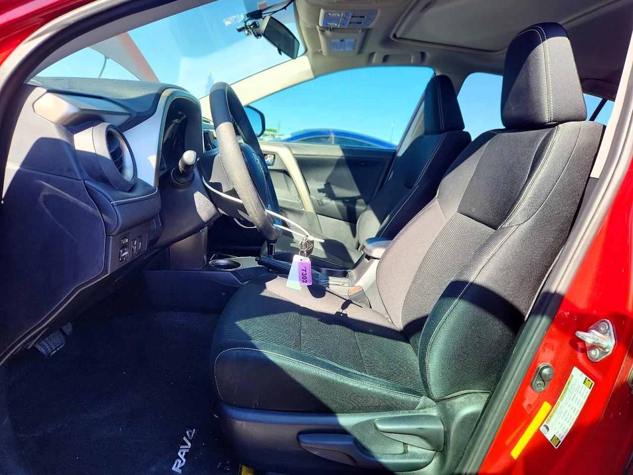 2015 TOYOTA RAV4