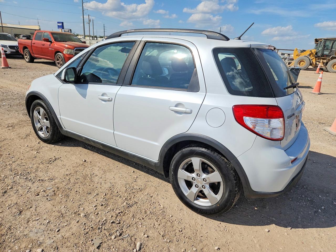 2012 SUZUKI SX4