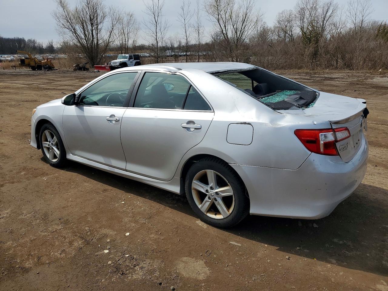 2012 TOYOTA CAMRY