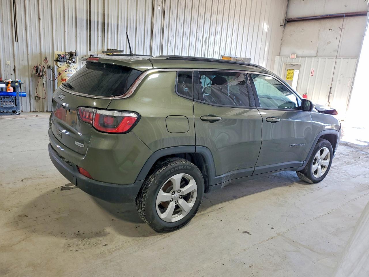 2017 JEEP Compass