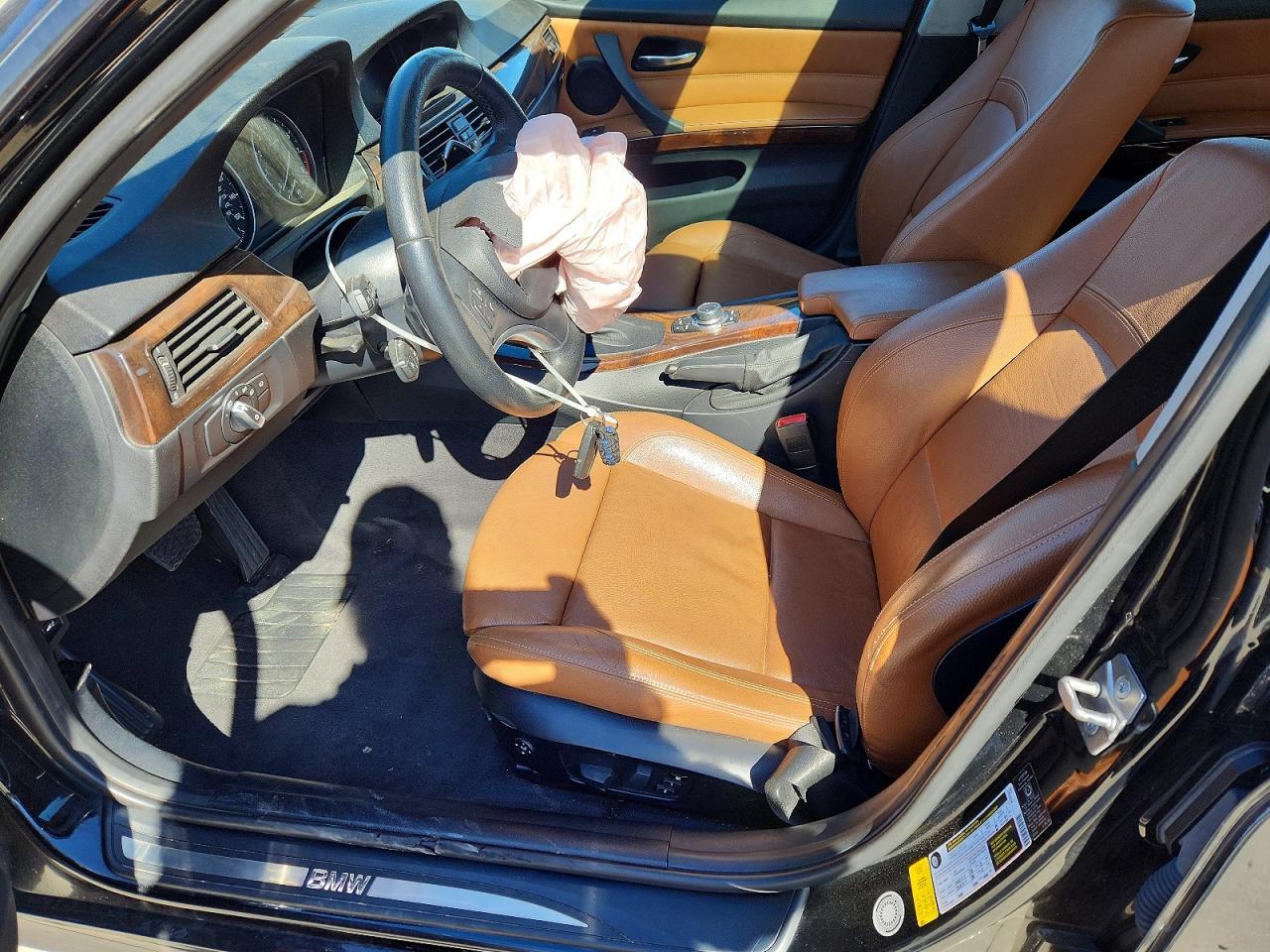2011 BMW 3 SERIES