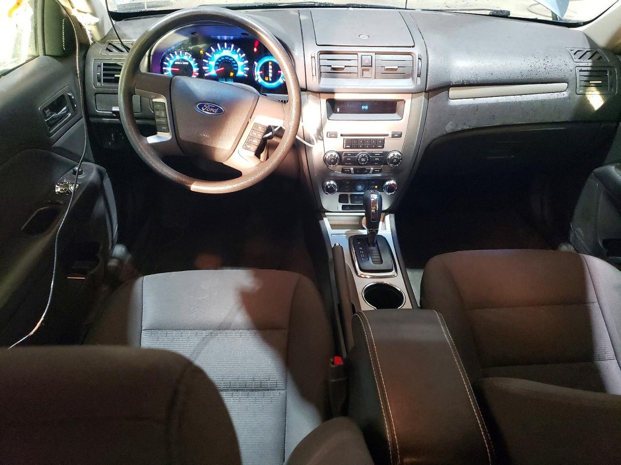 2011 FORD FUSION