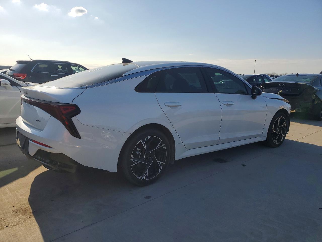 2025 KIA K5