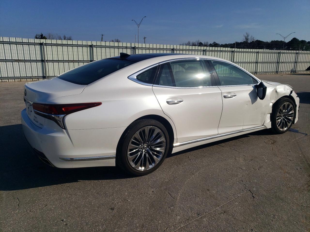 2018 LEXUS LS 500