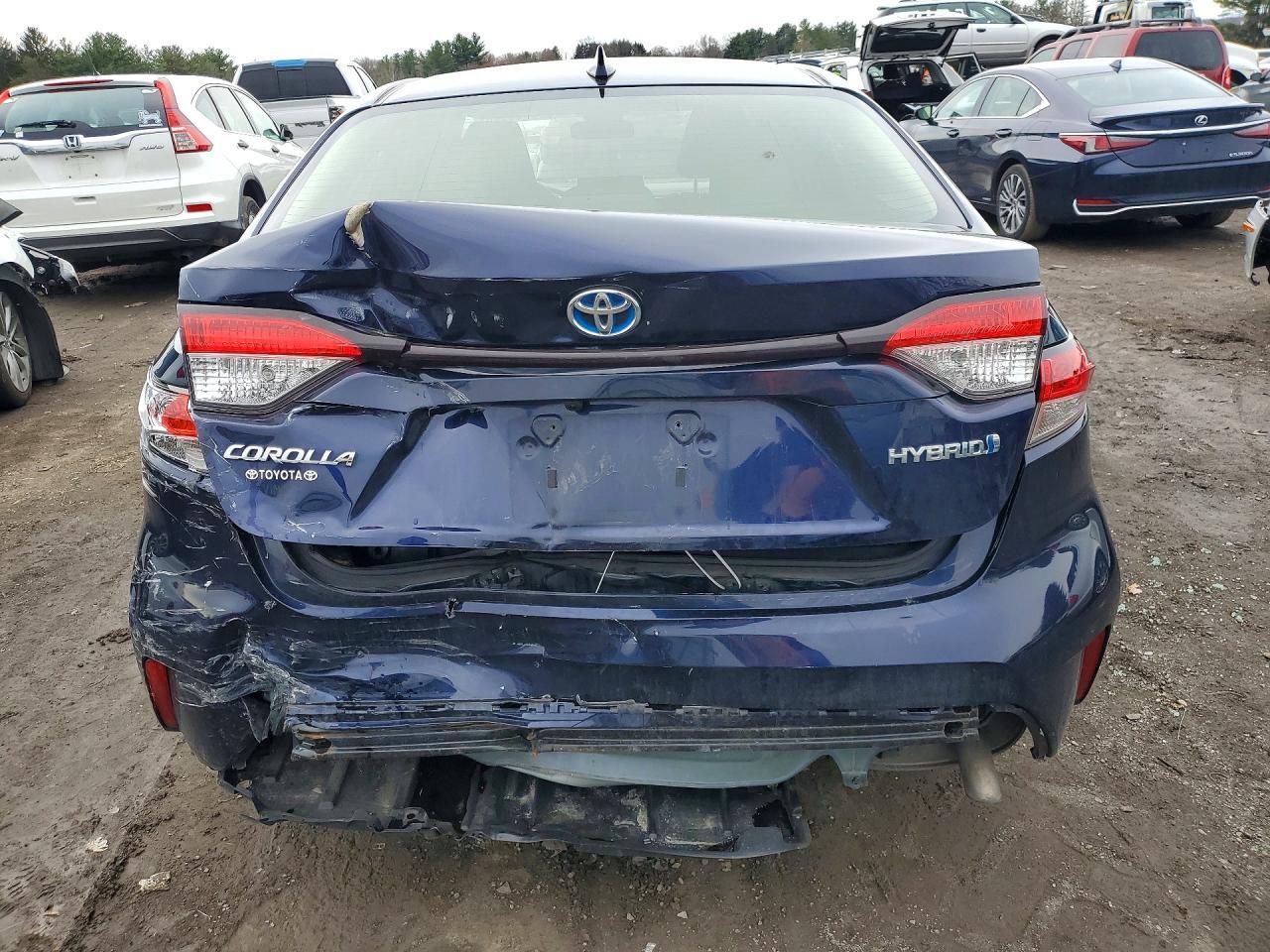 2021 TOYOTA COROLLA