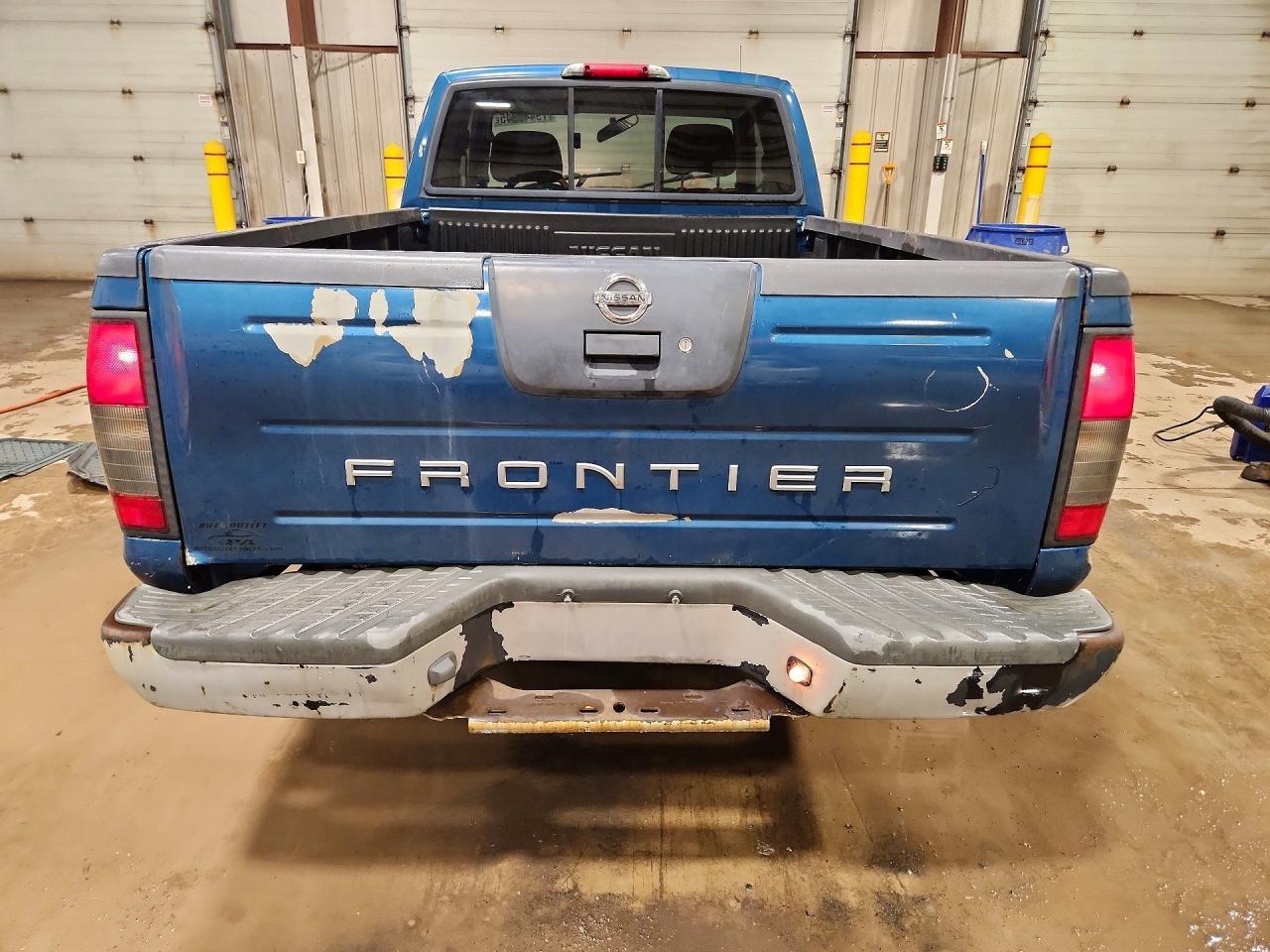 2004 NISSAN Frontier