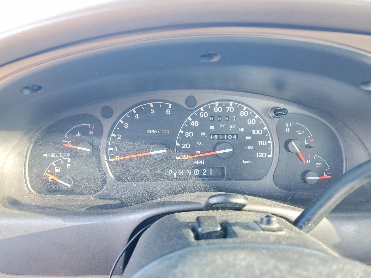 2001 MAZDA B3000