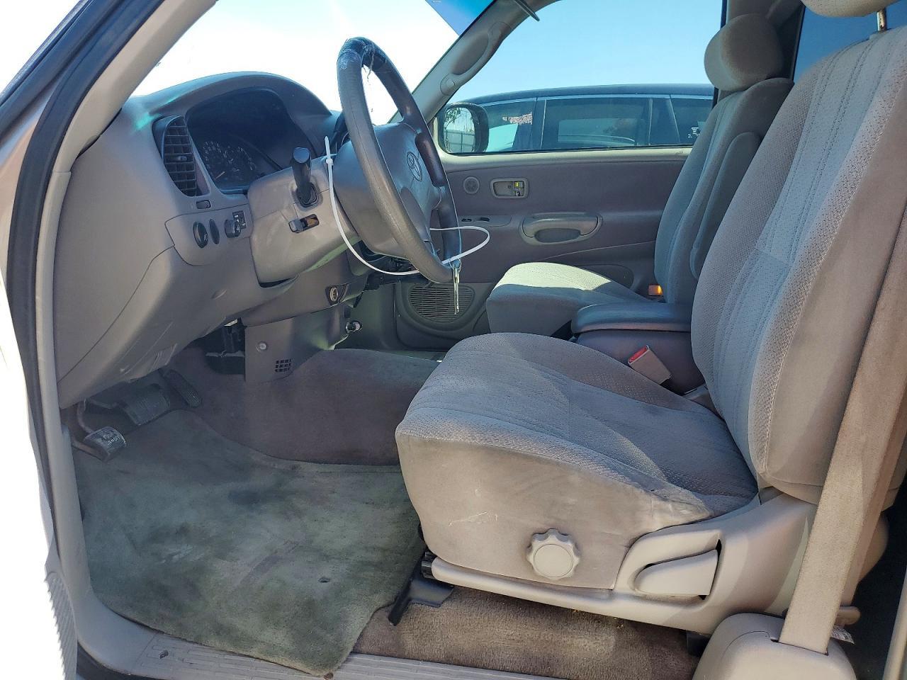 2000 TOYOTA TUNDRA