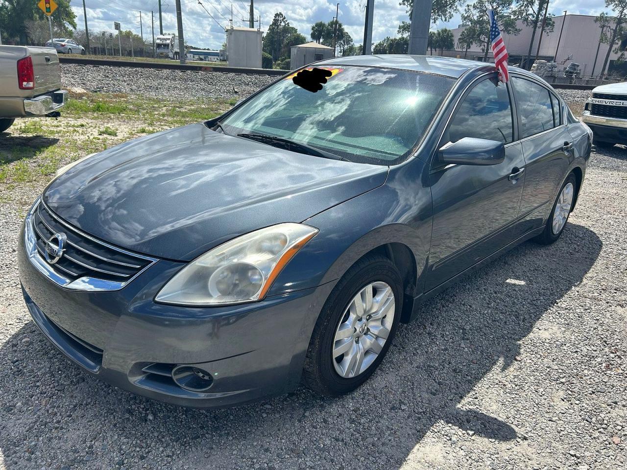 2011 NISSAN ALTIMA