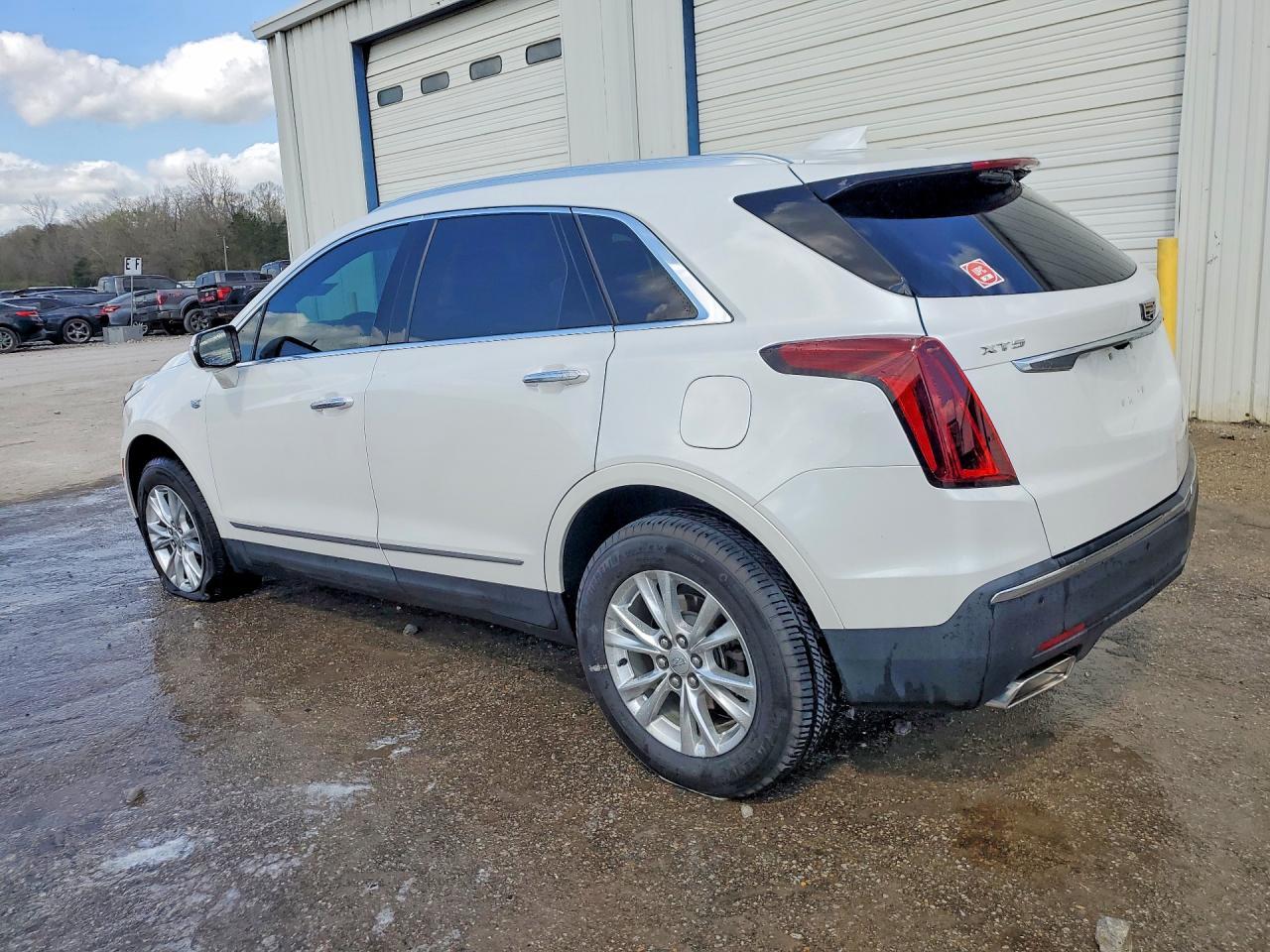 2021 CADILLAC XT5