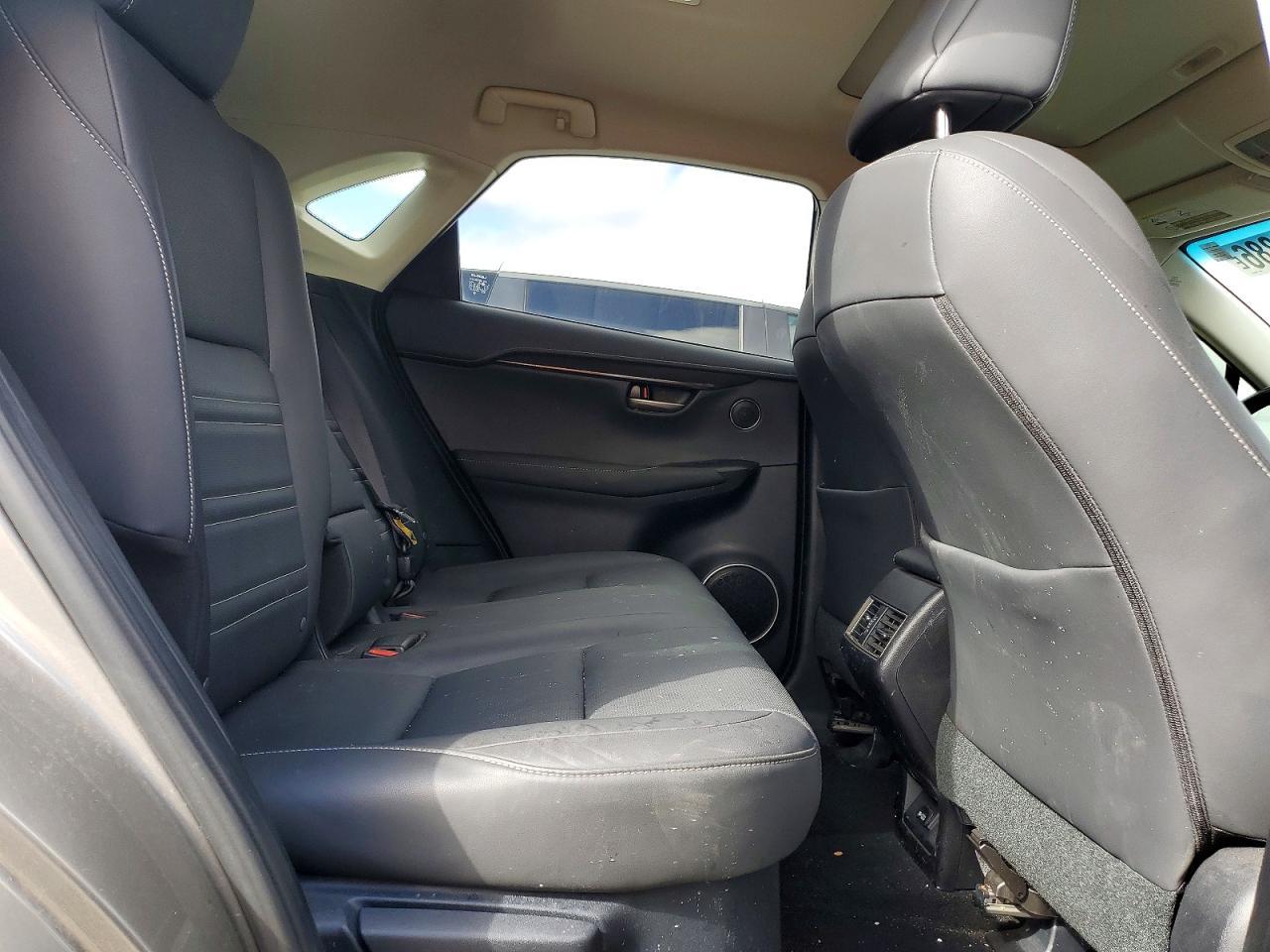 2015 LEXUS NX 200T