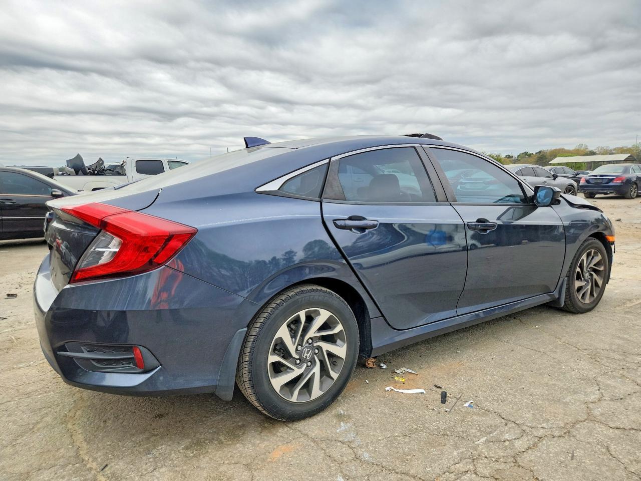 2017 HONDA CIVIC