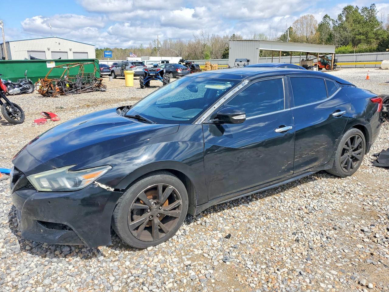 2016 NISSAN Maxima