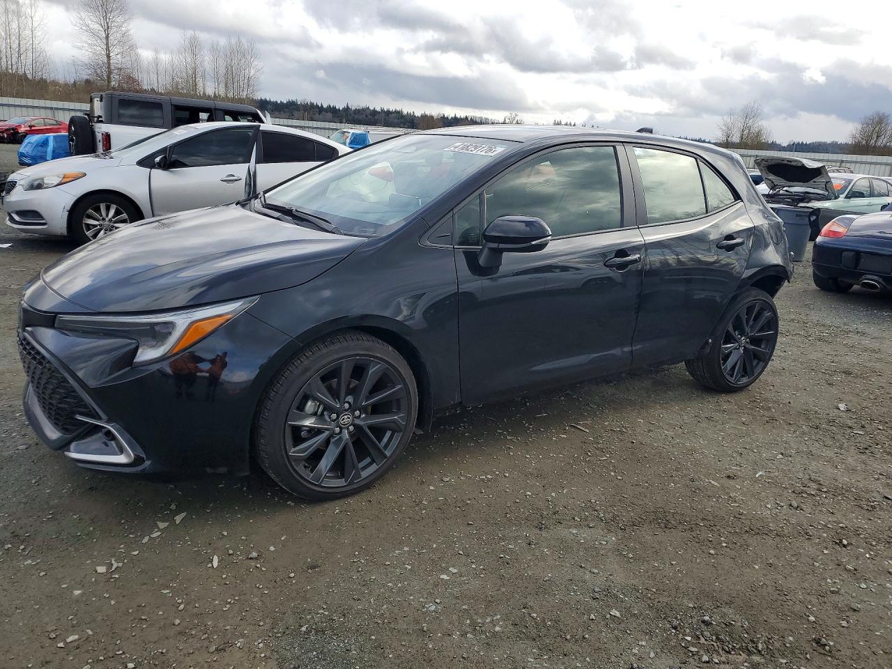 2025 TOYOTA COROLLA