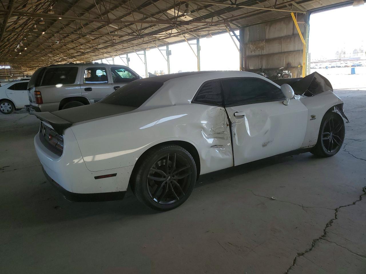 2019 DODGE Challenger