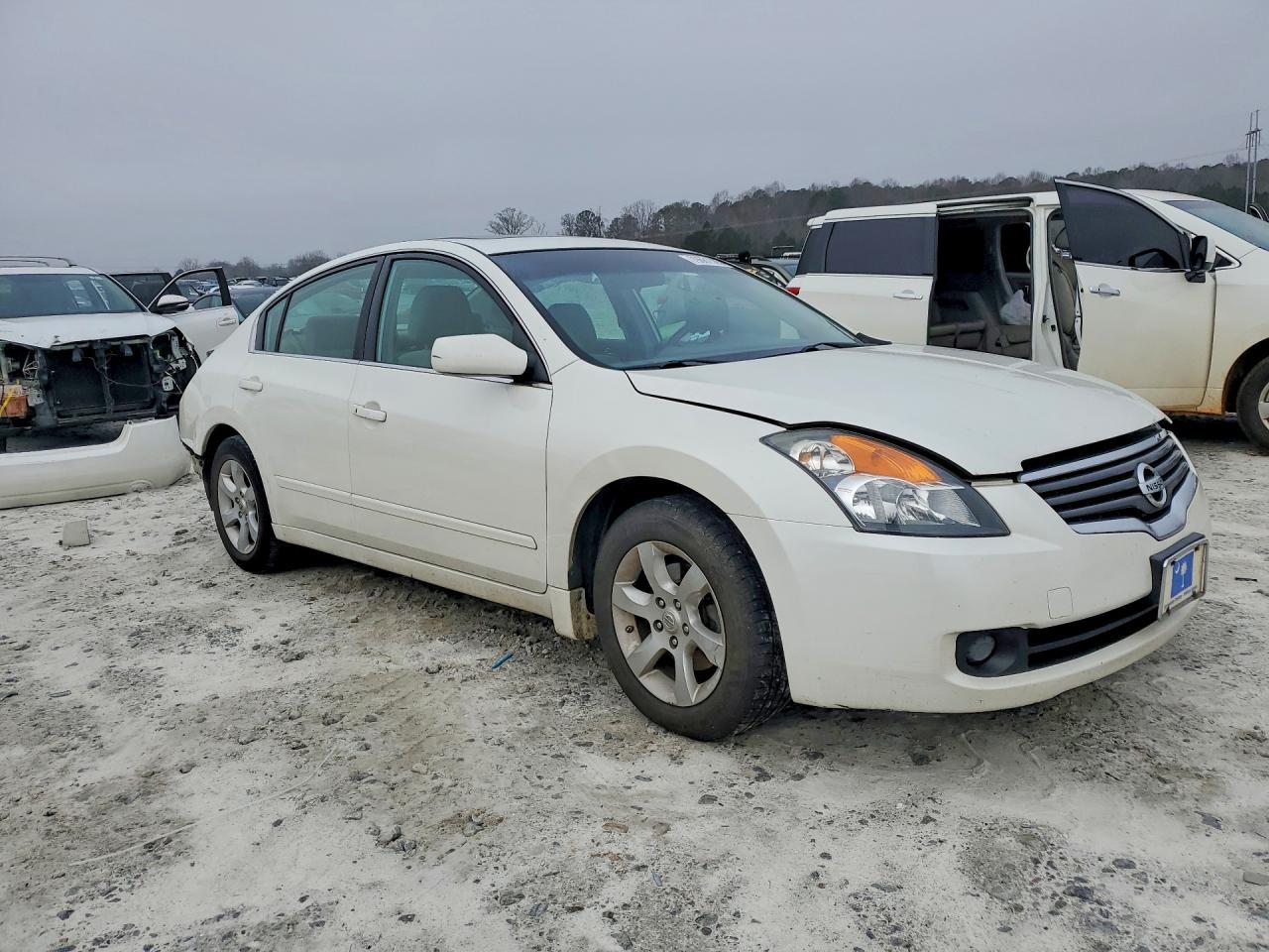 2009 NISSAN ALTIMA