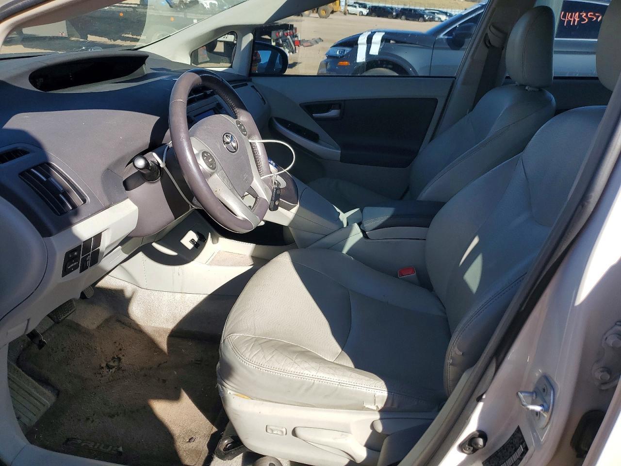 2010 TOYOTA PRIUS