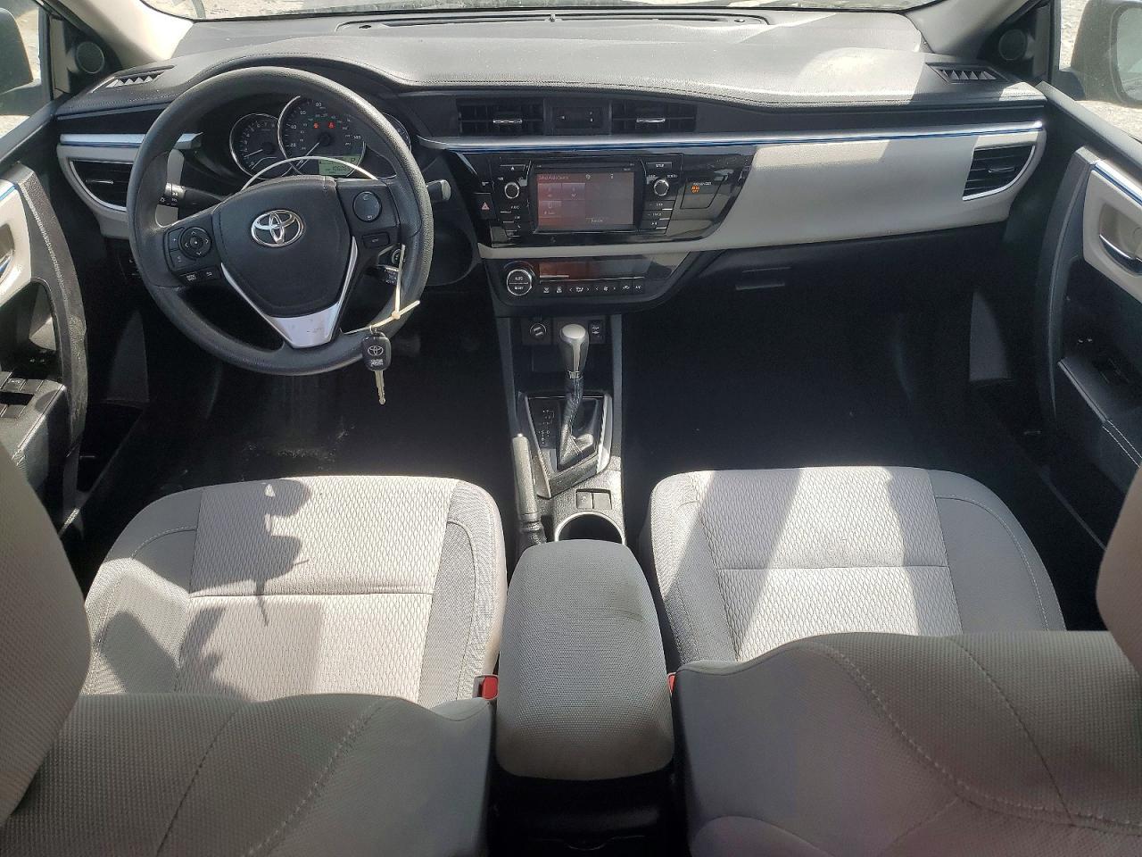 2015 TOYOTA COROLLA