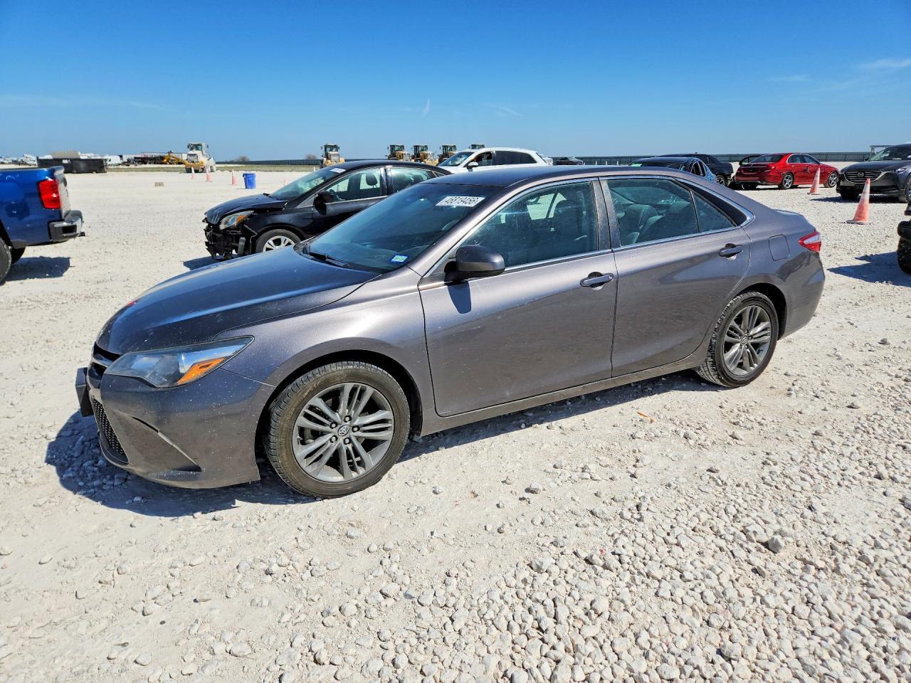 2017 TOYOTA CAMRY