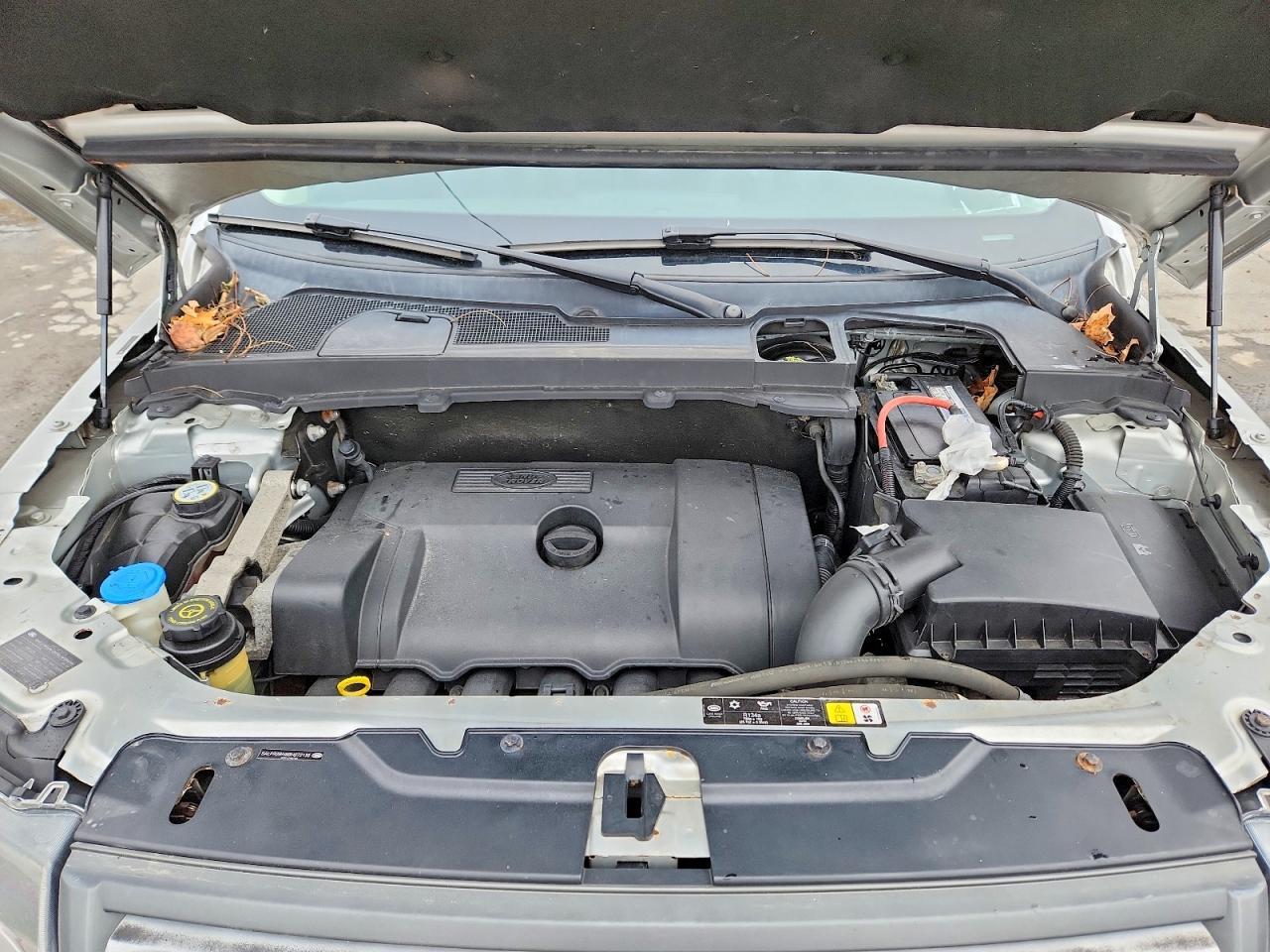 2011 LAND ROVER LR2