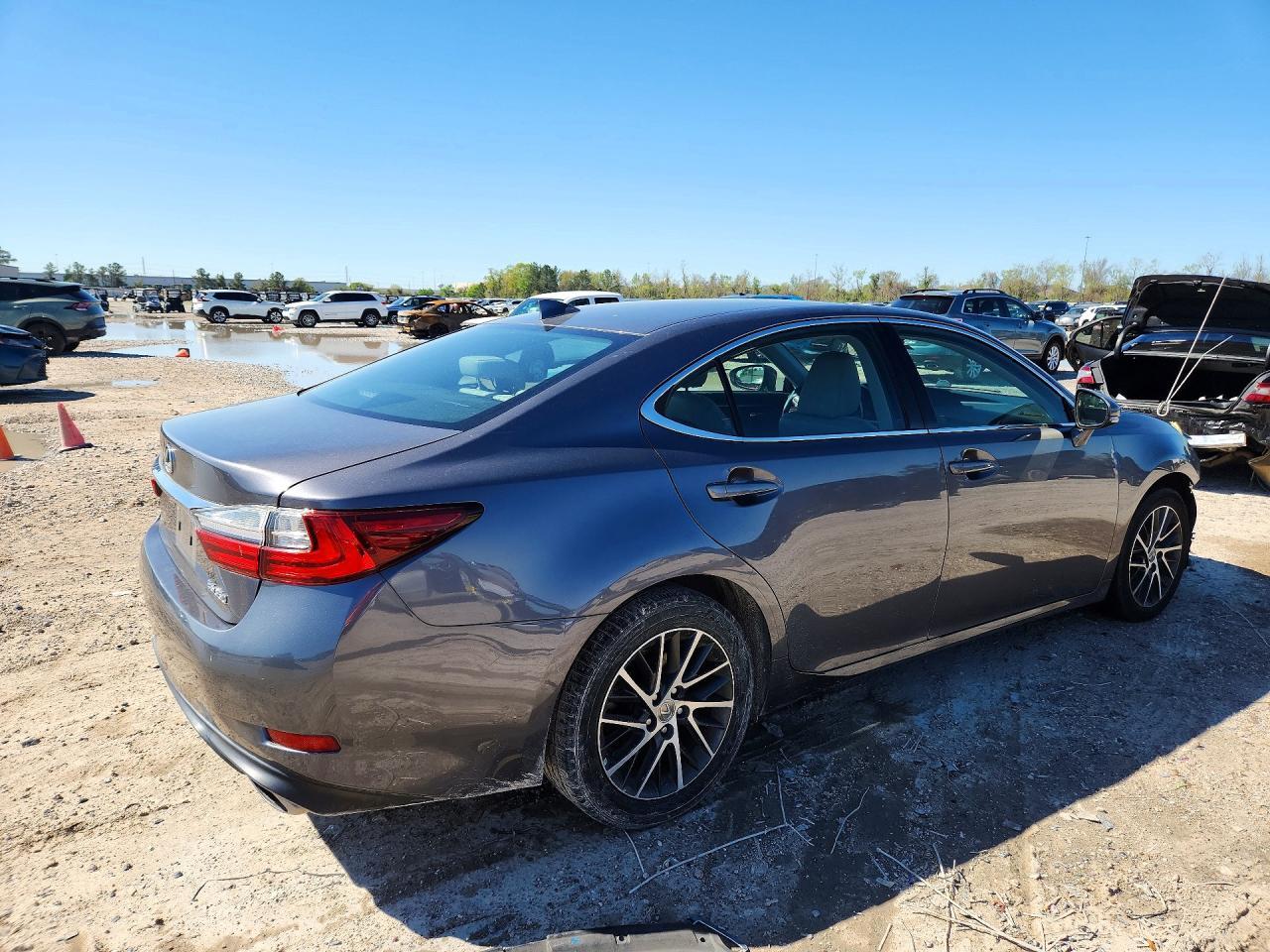 2018 LEXUS ES 350