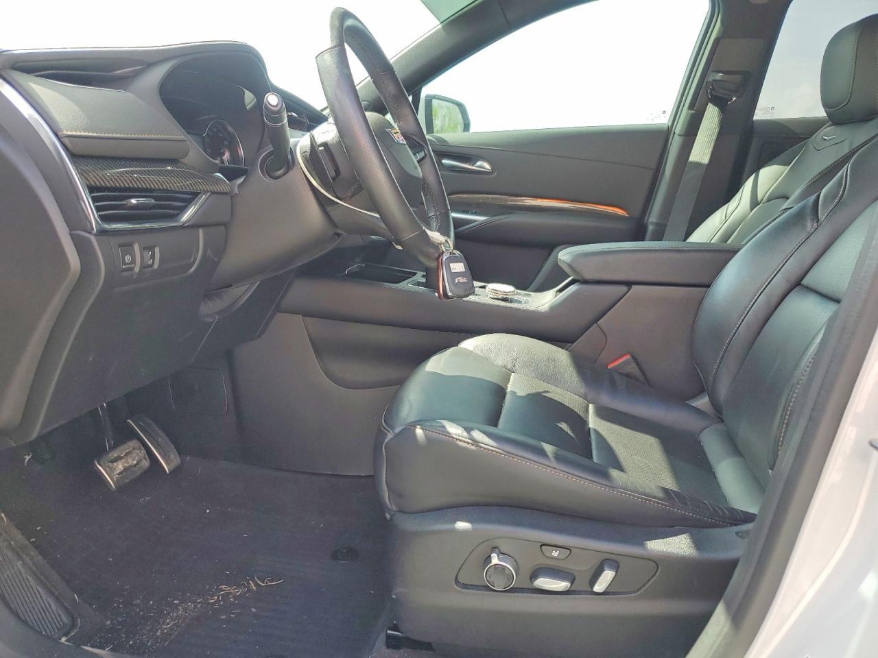 2023 CADILLAC XT4