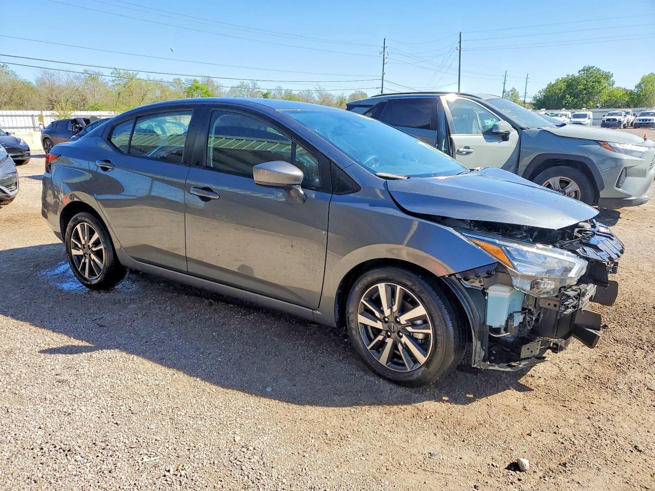 2025 NISSAN VERSA