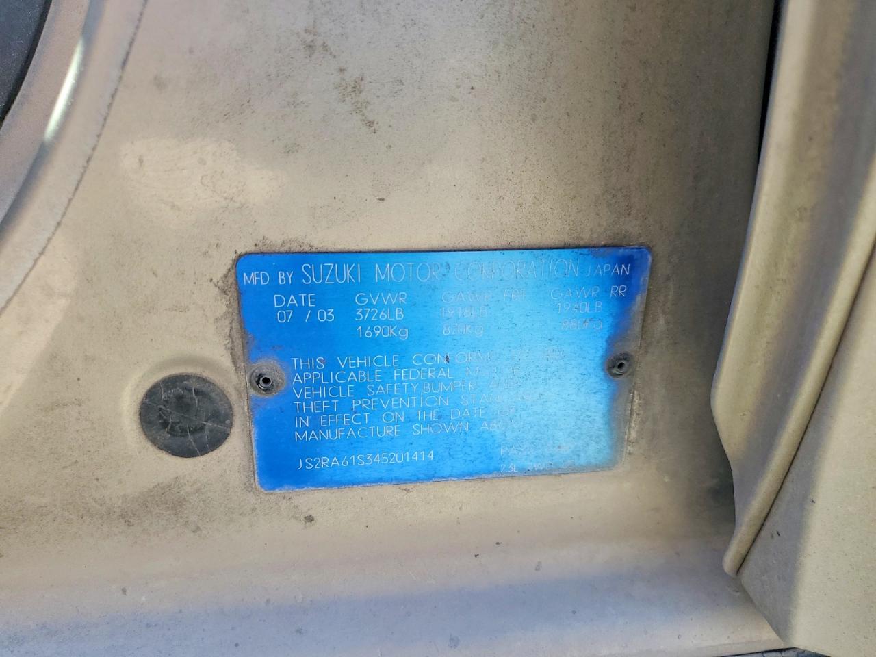 2004 SUZUKI Aerio