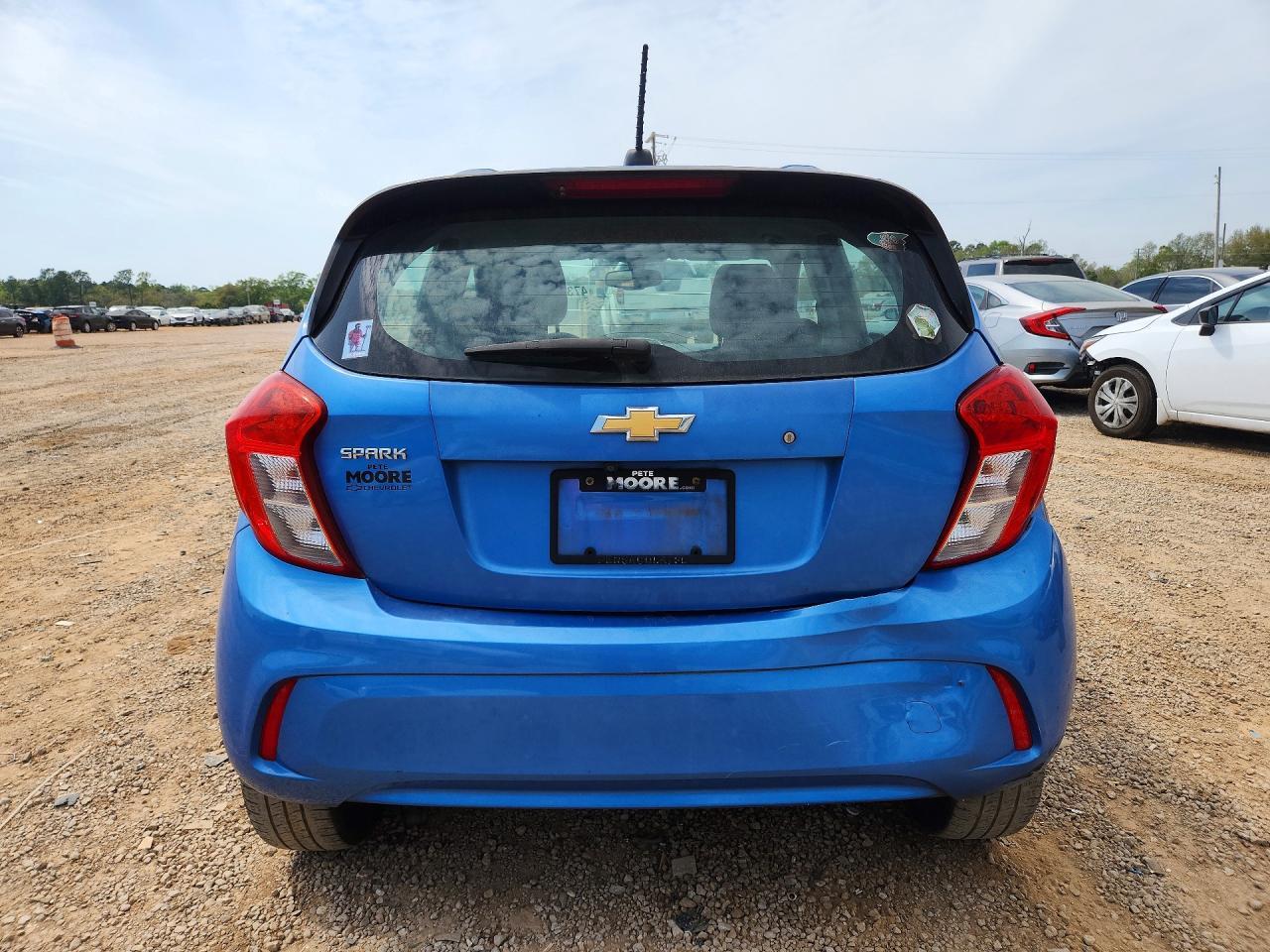 2017 CHEVROLET Spark