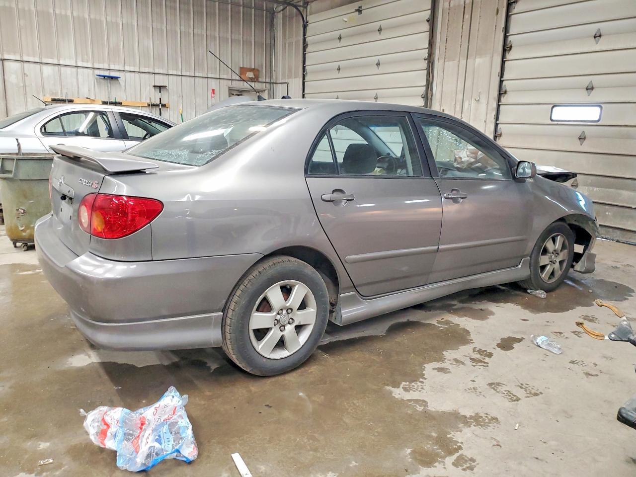 2004 TOYOTA COROLLA