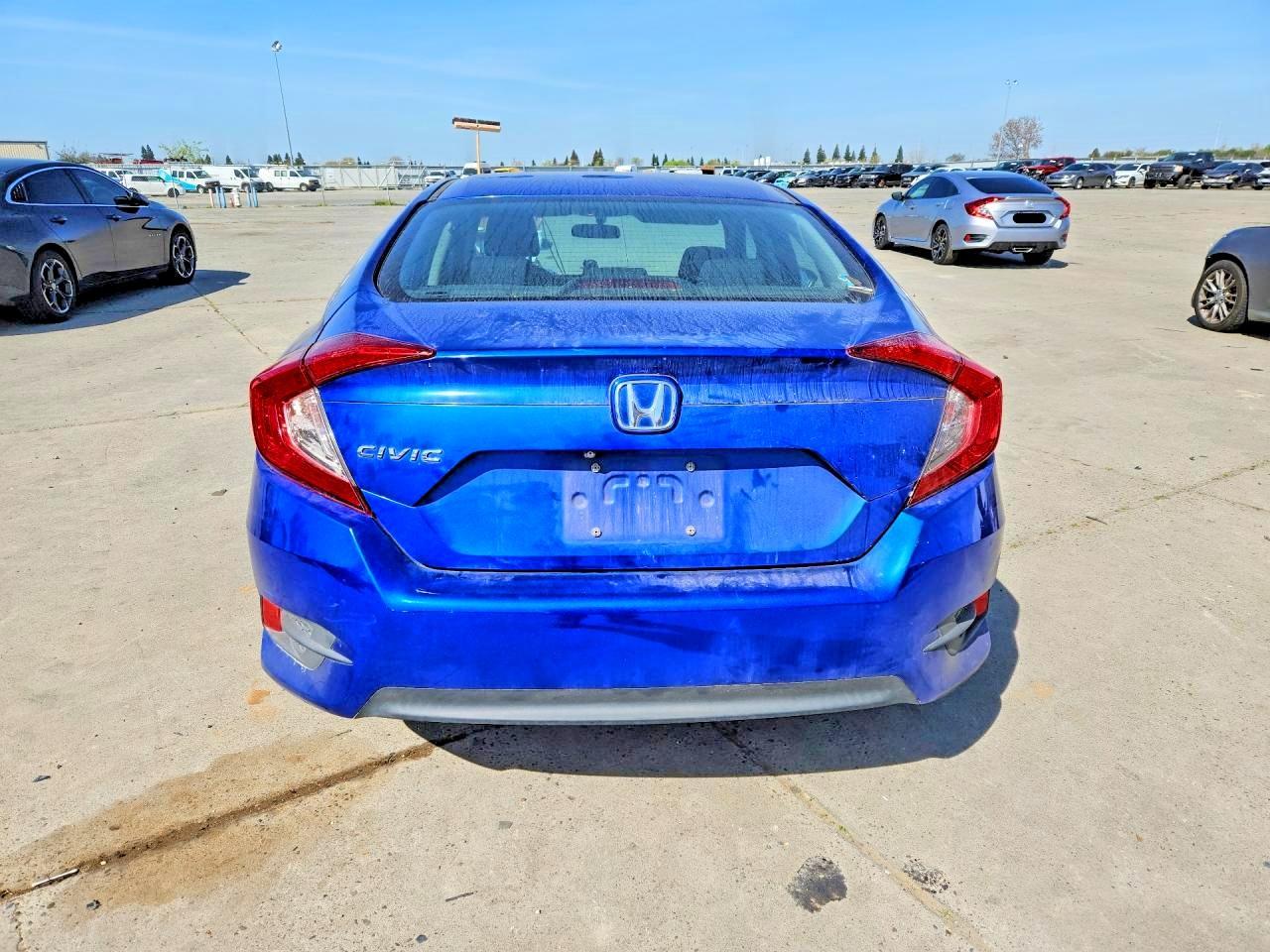 2018 HONDA CIVIC
