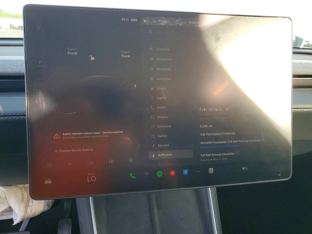 2026 TESLA MODEL Y