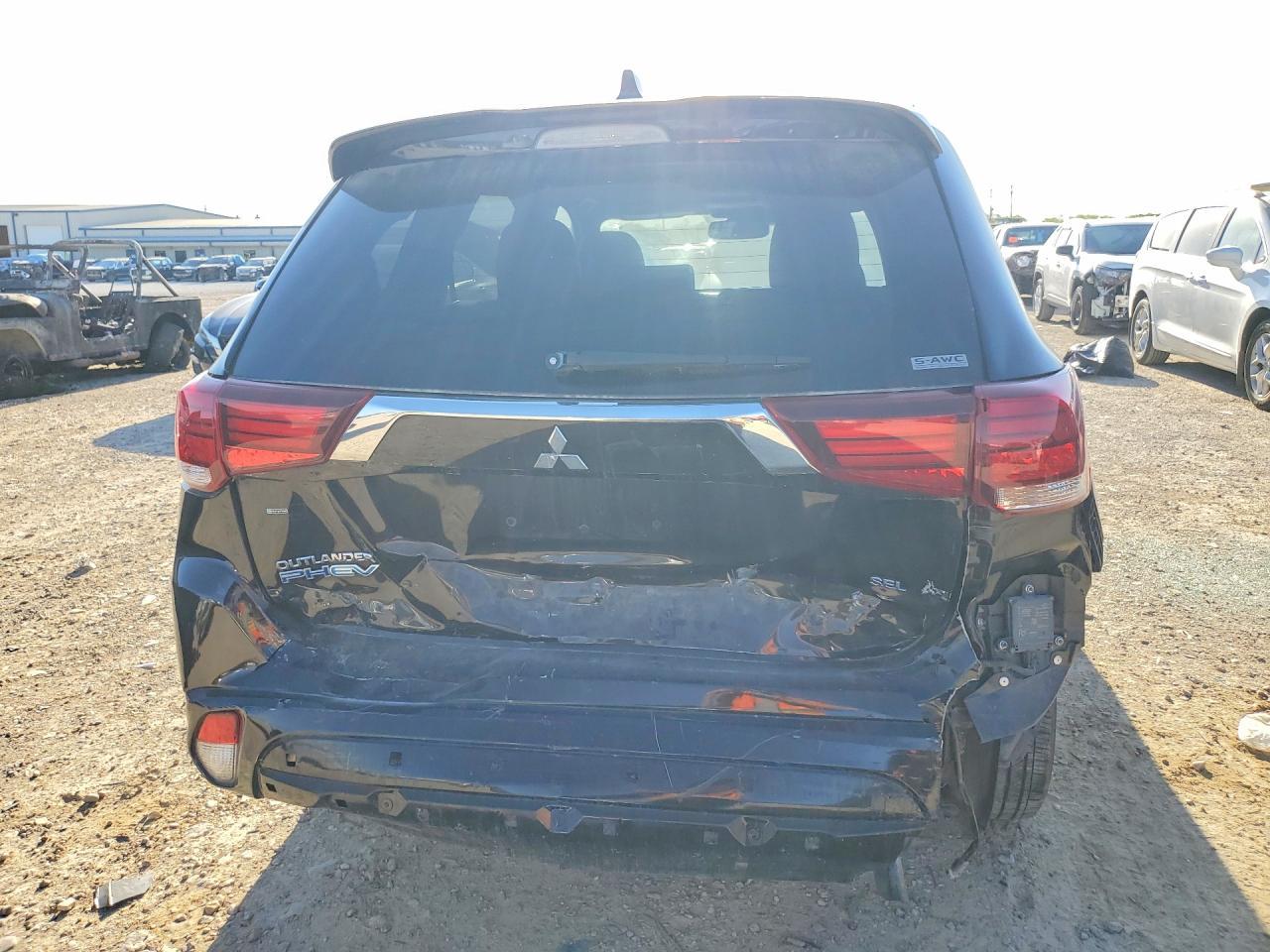 2022 MITSUBISHI outlander