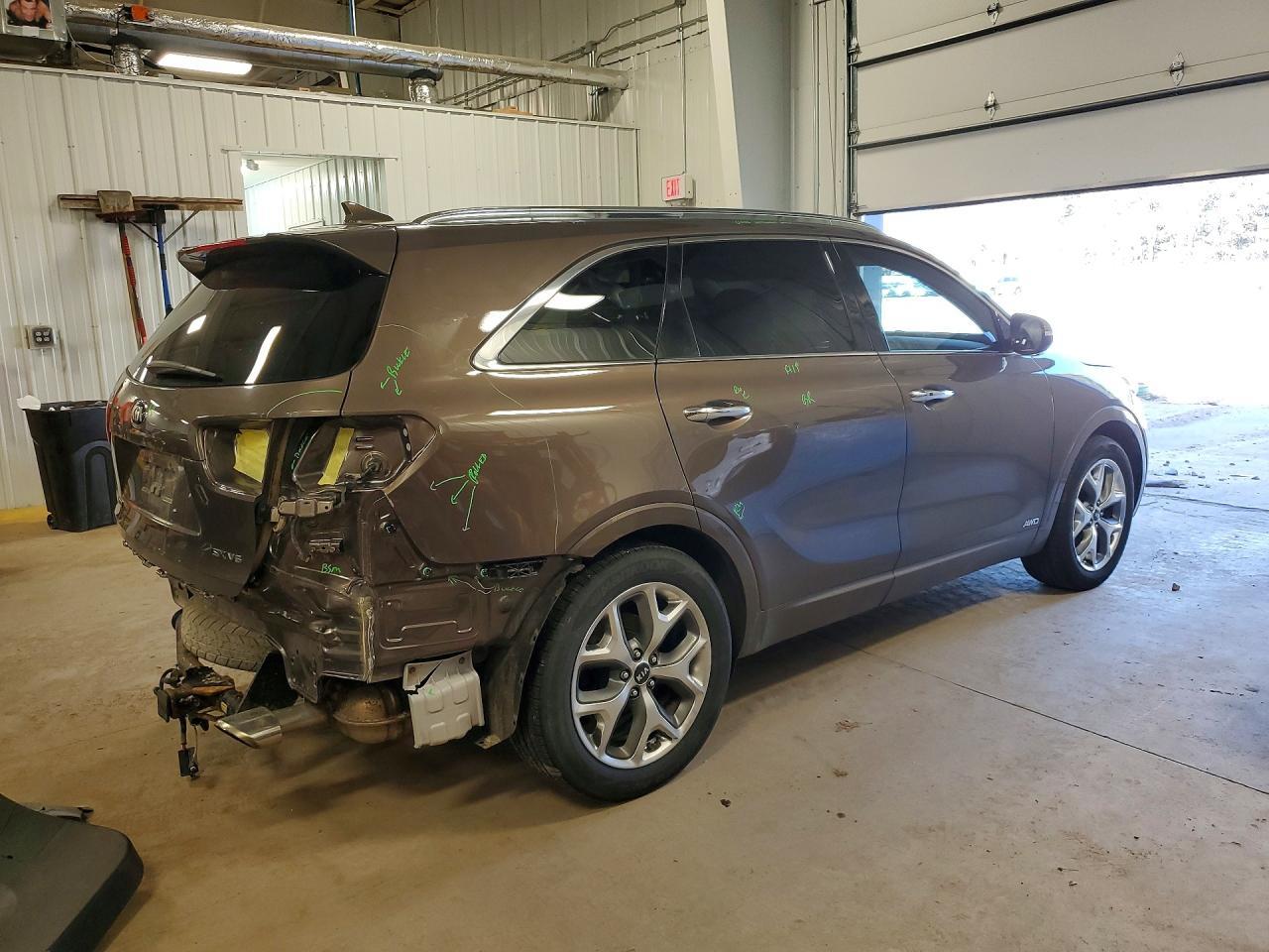 2019 KIA SORENTO