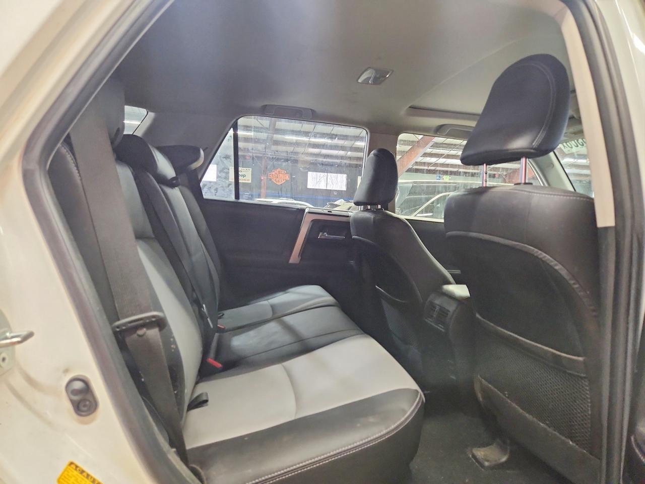2016 TOYOTA 4Runner